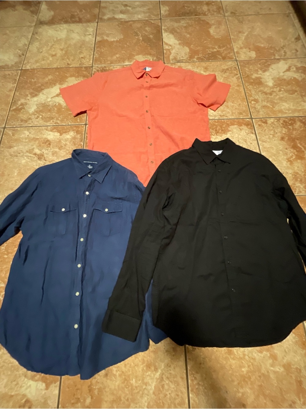 Old Navy Men’s Size Large Shirt Bundle
